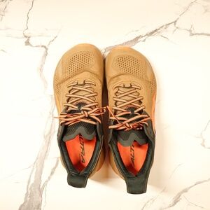 Altra Trail Running Walking Shoes Olympus 5 Mens Size 10.5 Brown Orange